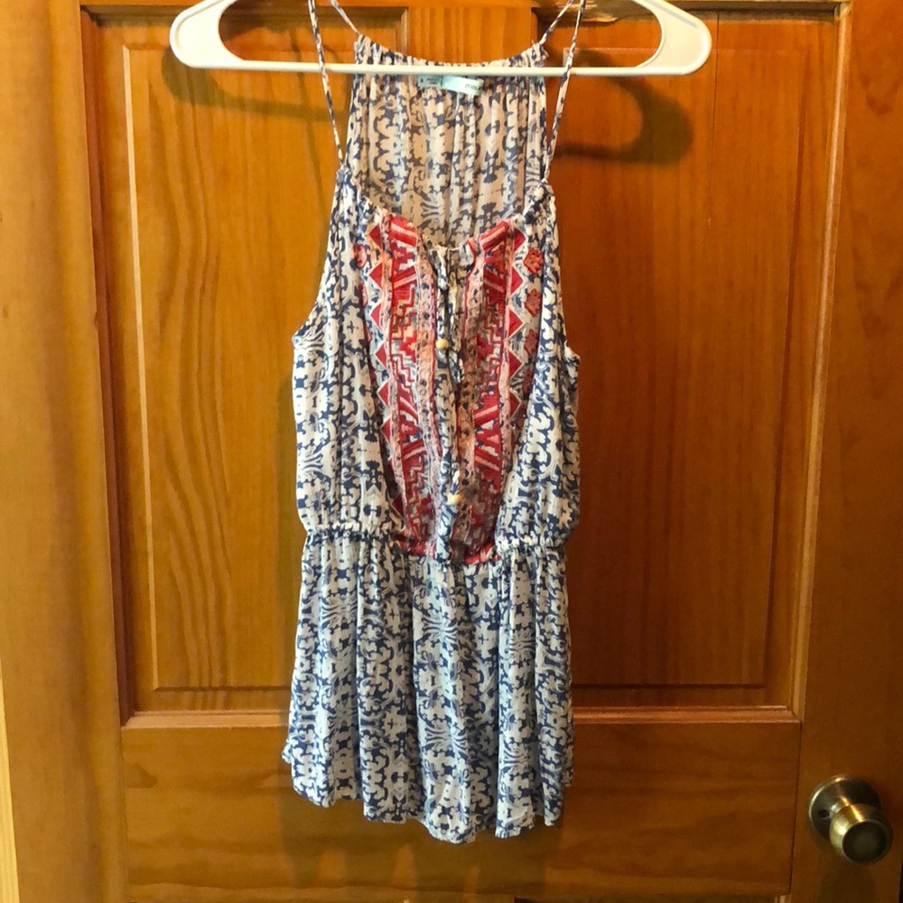 Junior Women’s Maurices Tank Top - Size S